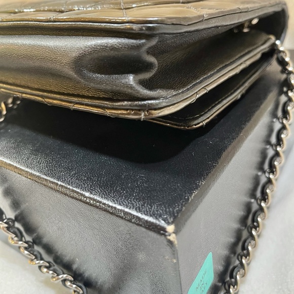 ❌SOLD❌💯Authentic Chanel Wallet on Chain WOC Green - Picture 6 of 15